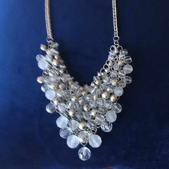 Silver Tone and White Necklace - Picture 2 of 4